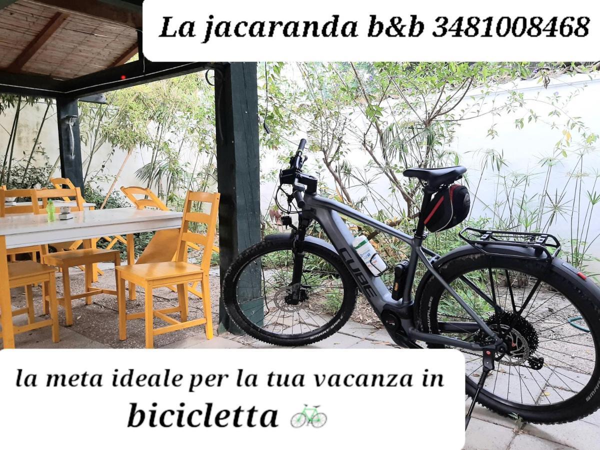 B&B La Jacaranda Affittacamere SantʼAntìoco Buitenkant foto